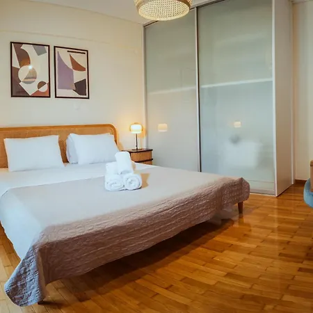 Casa Riviera-newly Renov 2br Luxury Near Sea Athens