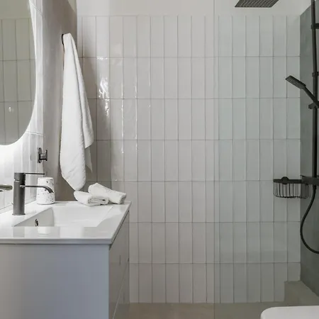 Casa Riviera-newly Renov 2br Luxury Near Sea * Athens